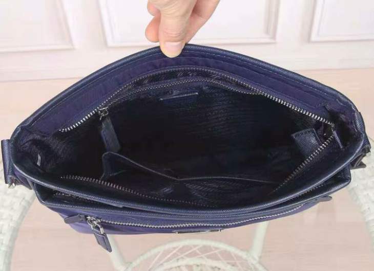 Picture of Prada Mens Bags _SKUfw167301571fw